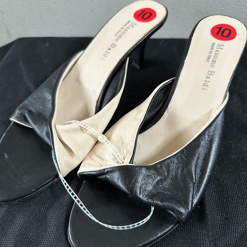 Vero Cuoio Black and Cream Heels